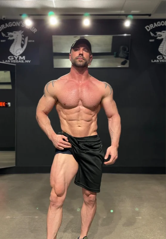 Dannysteelexxx OnlyFans profile