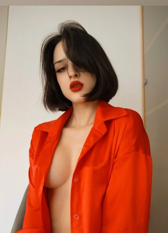 Lory OnlyFans Profile Lory OnlyFans creator with a spicy personality
