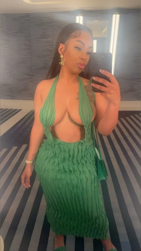 Dasaniwaterz OnlyFans Profile Dasaniwaterz OnlyFans creator with interactive content