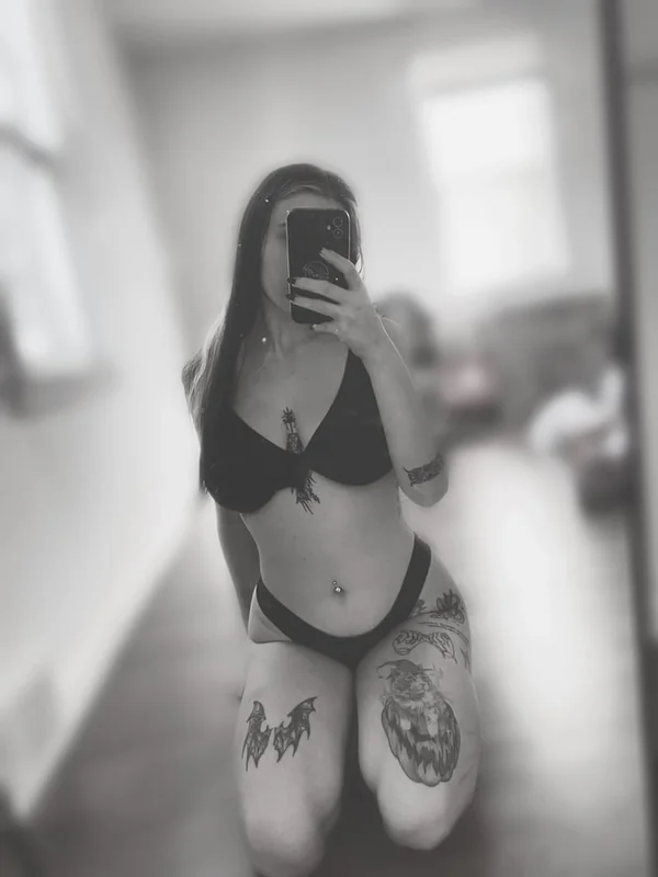 Dasha OnlyFans Creator Dasha OnlyFans creator with tattoos