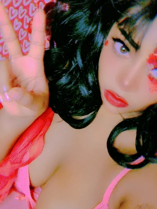 Femme_Fatale 🥀 OnlyFans profile