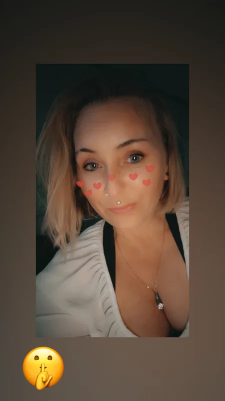 Decire OnlyFans Creator Profile Decire OnlyFans creator showcasing exclusive content