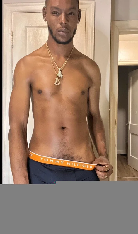Deekingstrokes OnlyFans creator with engaging content