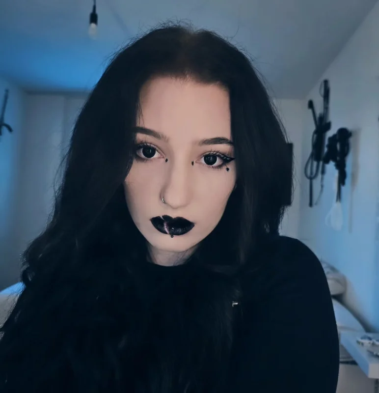 Deepkink OnlyFans creator with a unique kink appeal