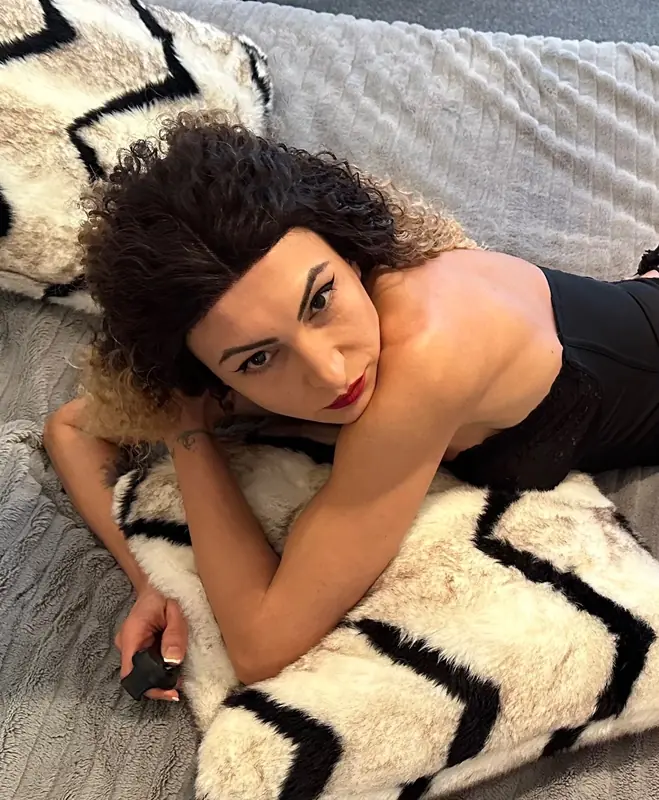 Denizish OnlyFans profile