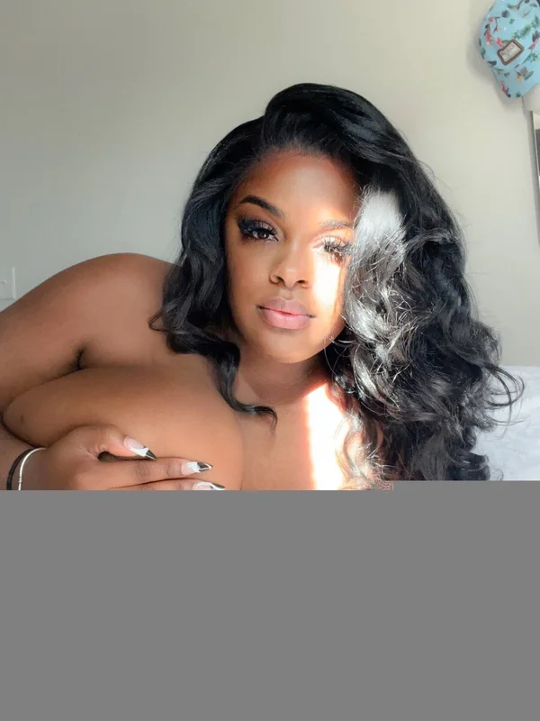 Syd Cherries OnlyFans creator with a big personality