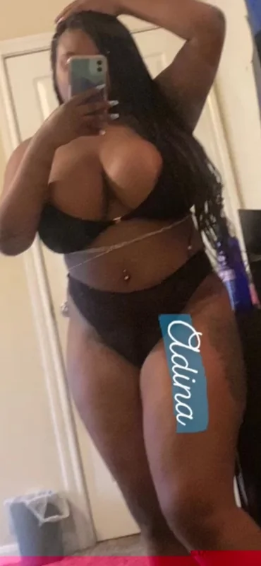 Dinababy OnlyFans Creator Dinababy OnlyFans adult content creator