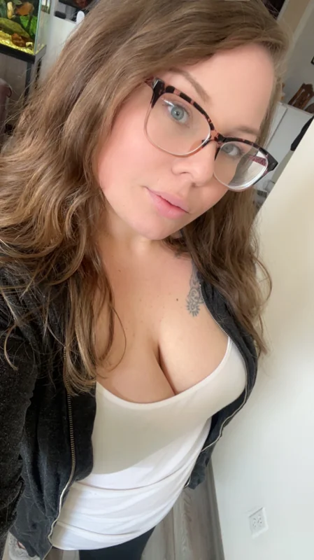 Dixie Quinn OnlyFans Profile Dixie Quinn OnlyFans Chubby Thick Vixen