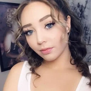 Dollfacedangr OnlyFans profile