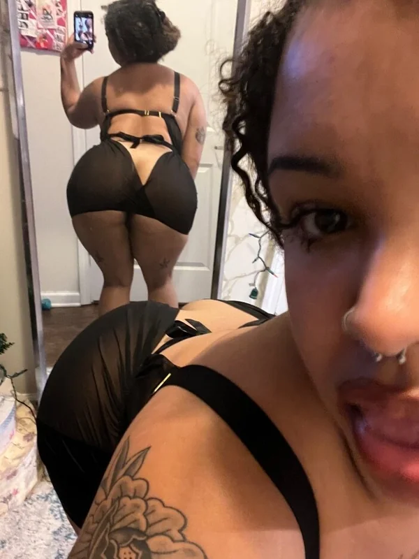Princess · . OnlyFans Profile Princess · . OnlyFans creator with a curvy figure
