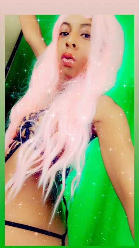 Dolllb OnlyFans Content Creator Dolllb OnlyFans sexy content creator