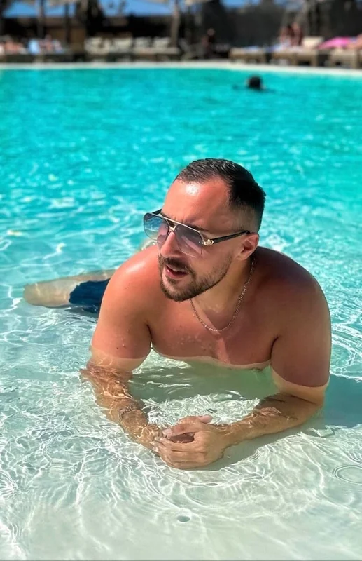 Dominguezoriginal OnlyFans Athletic Male Performer