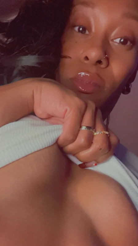 Virtual GF & HeadWench OnlyFans ebony model