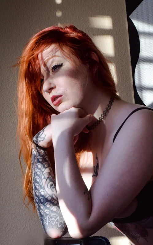 Dropoutbarbiex OnlyFans creator with unique content