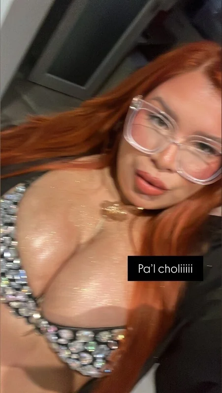 Stef OnlyFans Creator Stef OnlyFans creator with a curvy figure