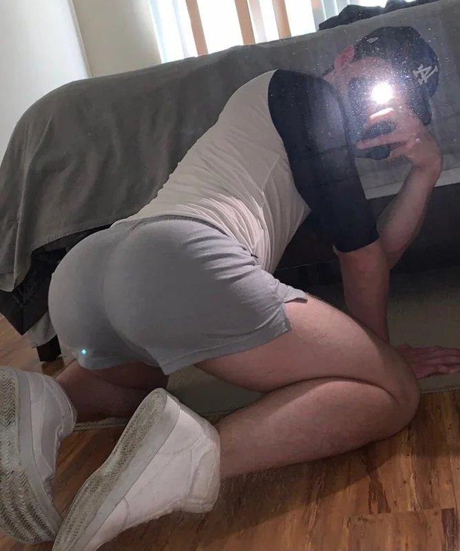 Dtlabbboy OnlyFans creator with exciting adult content.