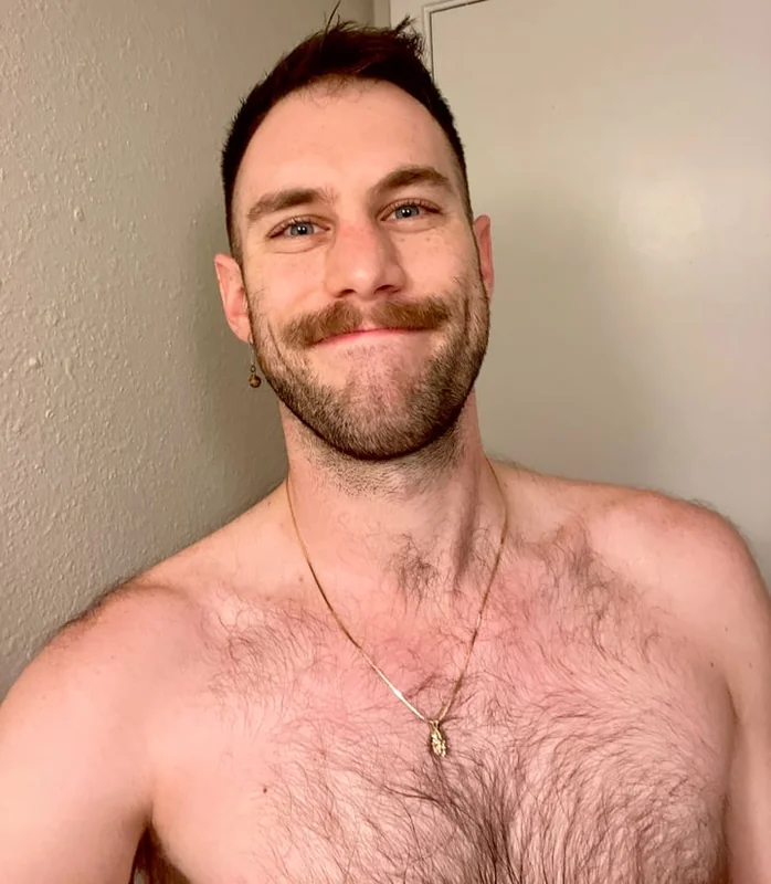 Dustin OnlyFans Creator with engaging content