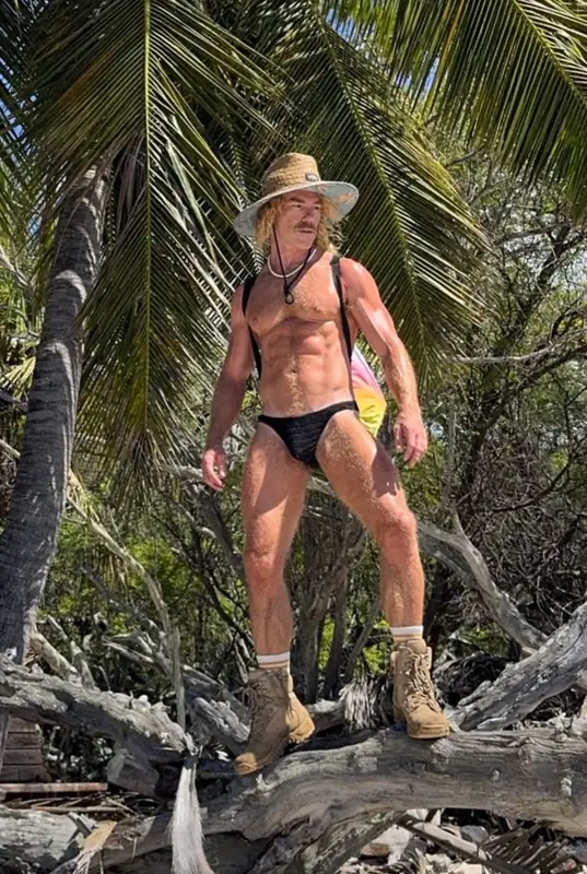 Dwchase OnlyFans Athletic Male Creator