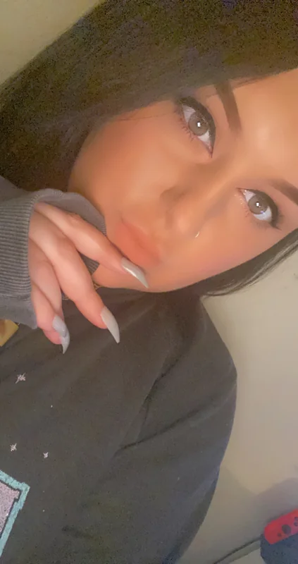 Eiimii OnlyFans profile