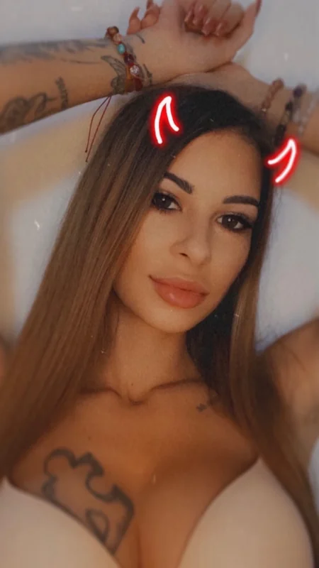 Elena - OnlyFans Creator Profile Picture