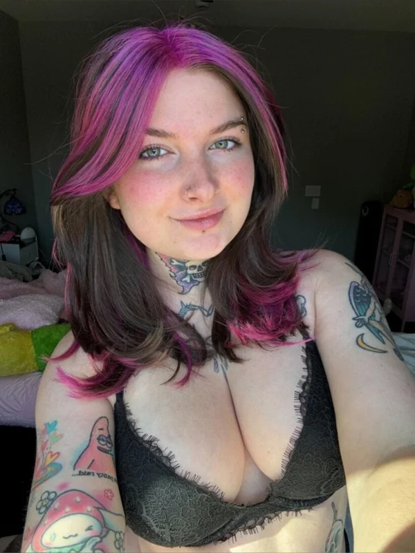 Eliana Rose - OnlyFans Creator Profile Picture