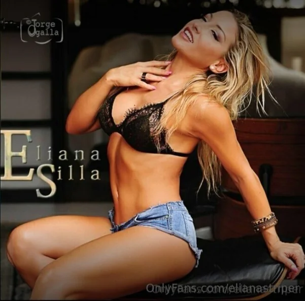 Elianastriper OnlyFans profile