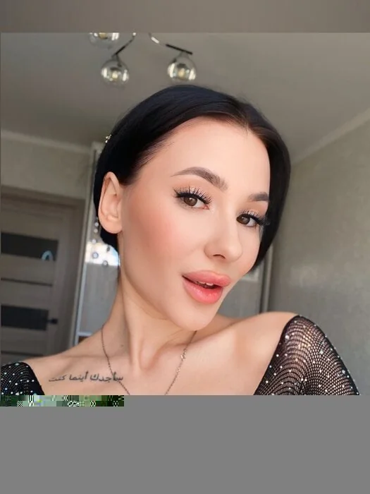 Elizabeth OnlyFans profile