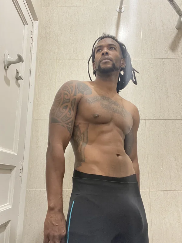 Oscar D Reyes OnlyFans profile