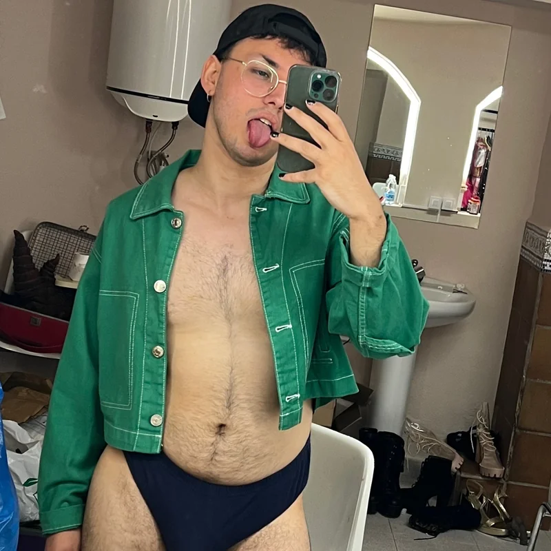 Elratilla OnlyFans Creator Elratilla on OnlyFans with erotic content