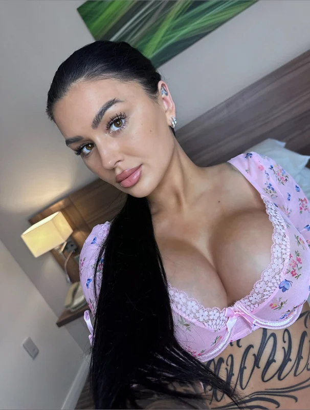 emily - OnlyFans Creator Profile Picture
