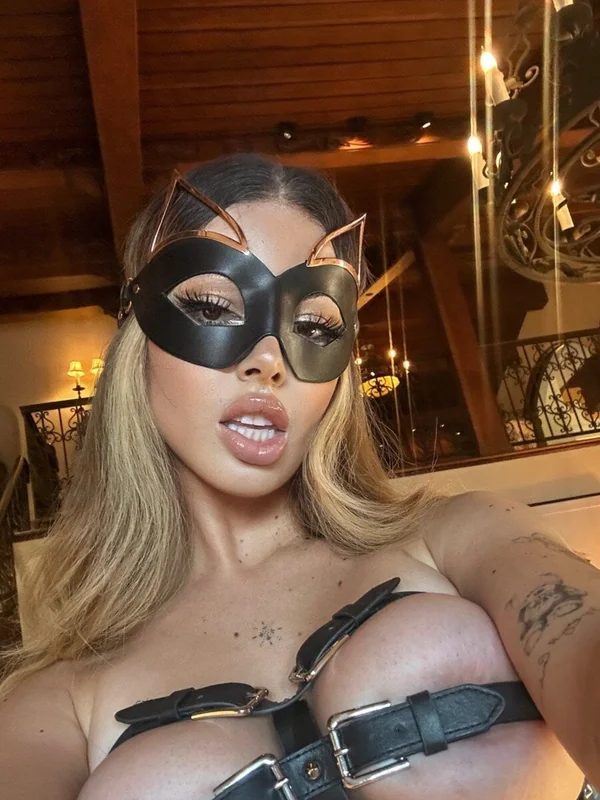 Emily Rose - OnlyFans Creator Profile Picture