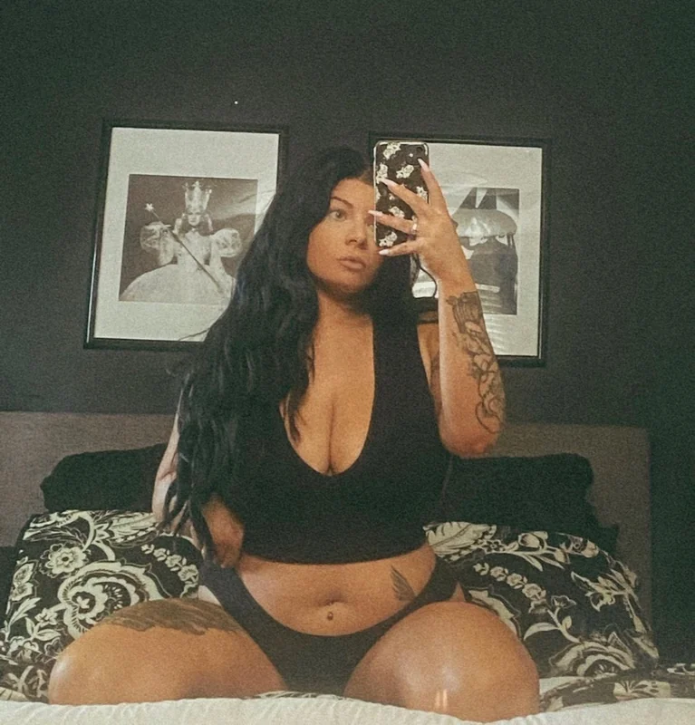 EsleighRose on OnlyFans with engaging content