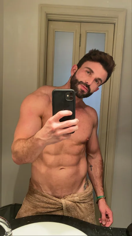 Breno_Latin OnlyFans Profile Breno_Latin OnlyFans creator with travel content