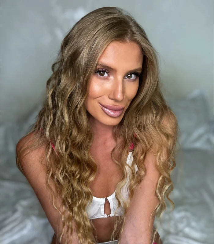 Eva Jackson OnlyFans Profile Eva Jackson OnlyFans creator with adventurous content