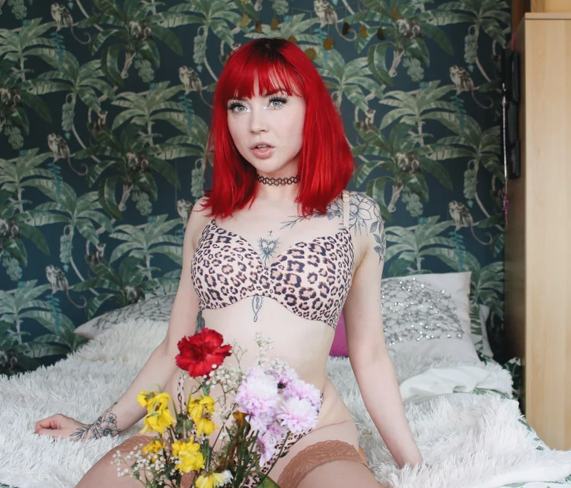 FREE naughty redhead OnlyFans Profile FREE naughty redhead on OnlyFans - petite tattooed model