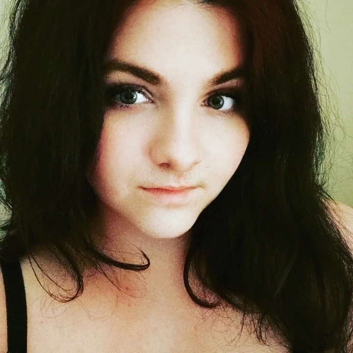 Poisonous Evie OnlyFans profile