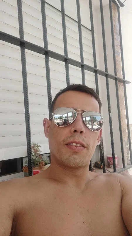 Evolucion82 OnlyFans Profile Evolucion82 OnlyFans creator with exclusive content