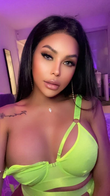 GODDESS FOXY OnlyFans Trans Goddess