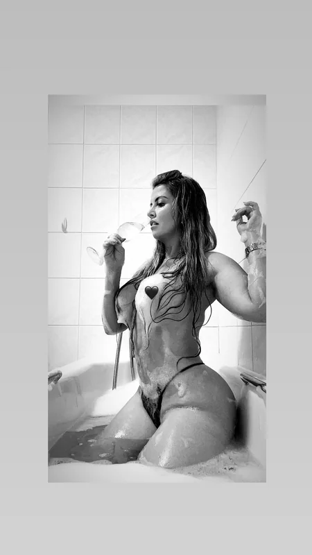 Faby OnlyFans profile