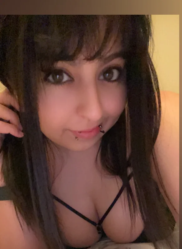 Farrahluv OnlyFans Content Farrahluv OnlyFans creator with joyful content