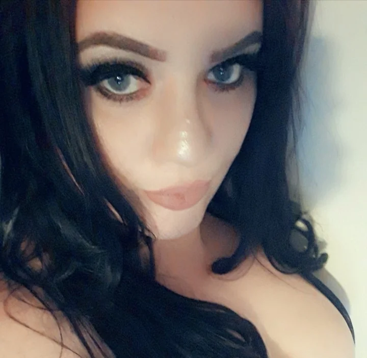 Feefeeroberts - OnlyFans Creator Profile Picture