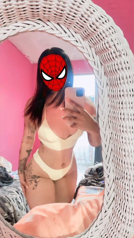 Ellen Felix OnlyFans Profile Ellen Felix on OnlyFans tattooed creator