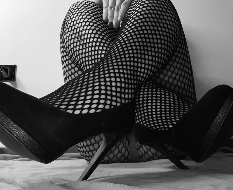 Fetishfilly OnlyFans creator with engaging content
