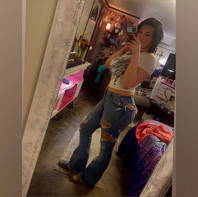 Nicole OnlyFans profile