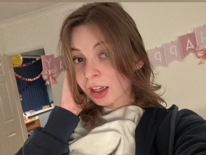 Alice OnlyFans profile