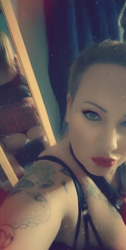 Frankie Valentine OnlyFans Naughty Submissive Creator
