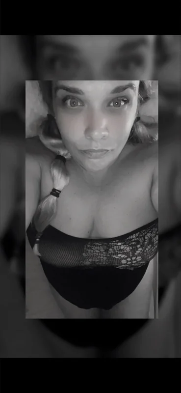 Frankieblueyes OnlyFans Profile Image Frankieblueyes OnlyFans creator with stunning blue eyes