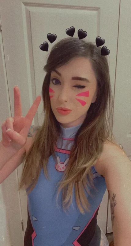 Frostybun OnlyFans Creator Frostybun OnlyFans creator with cosplay and lingerie