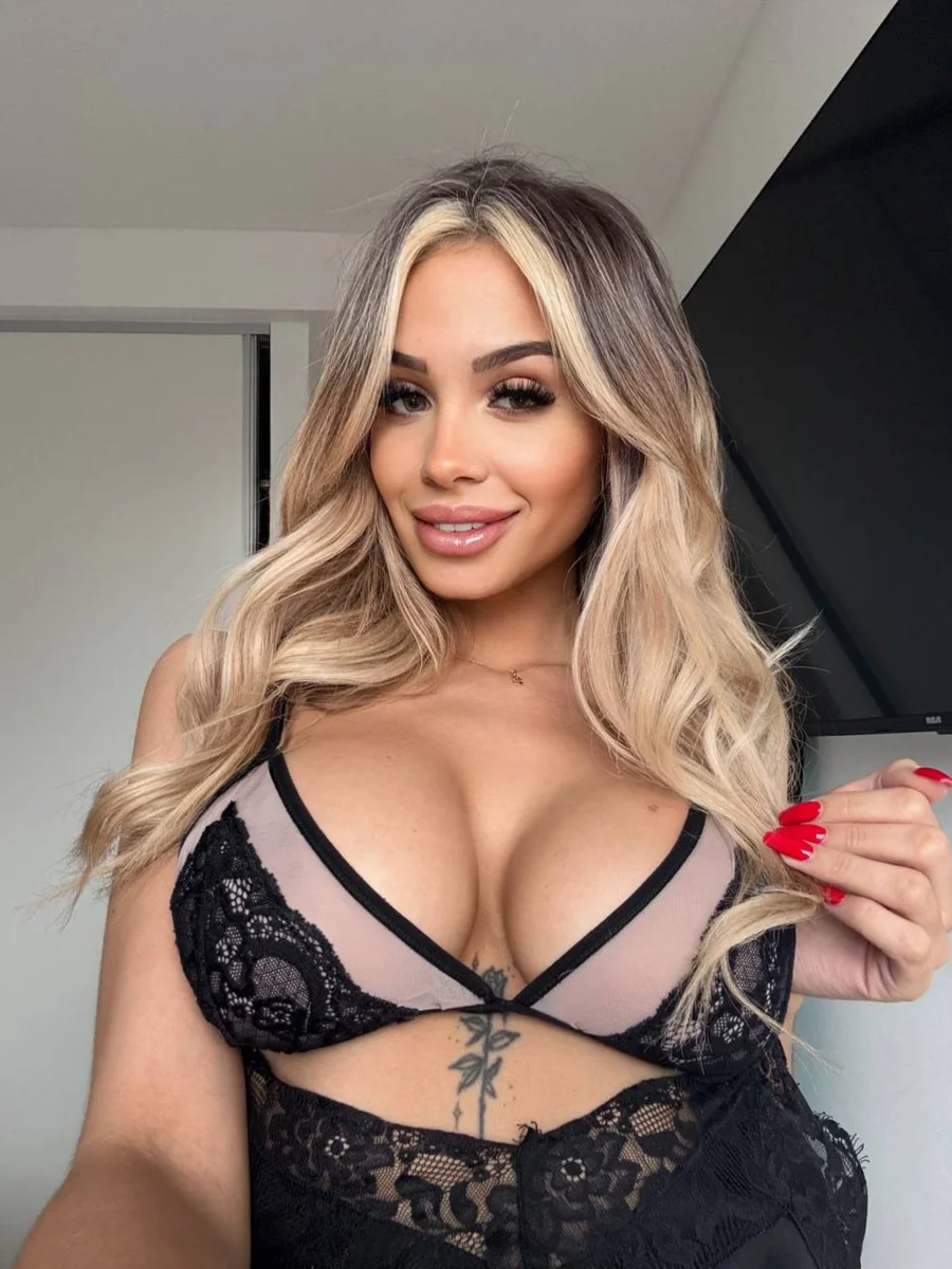 GabriellaSweetItaliana - Exclusive Petite skinny Content on OnlyFans GabriellaSweetItaliana (@gabriellasantoro) OnlyFans petite skinny creator profile photo