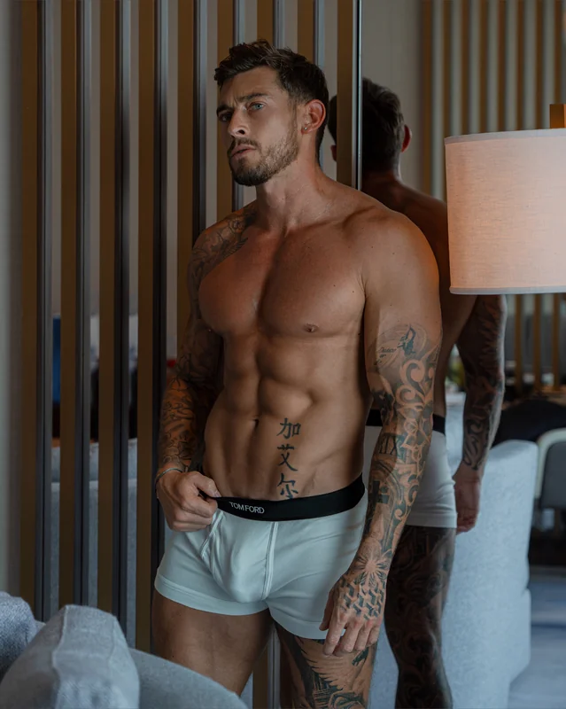 Gary X PRIVATE OnlyFans creator with interactive content.